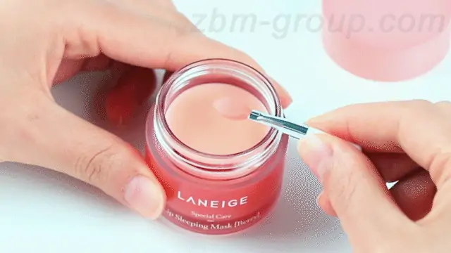 Использование корейской маски для губ Laneige