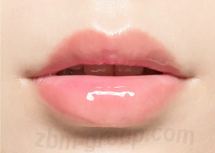 Результат использования масок для губ